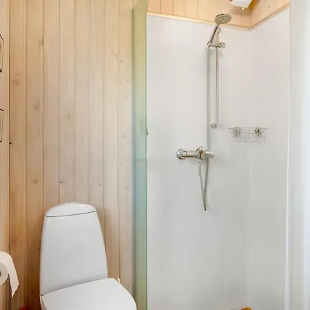 Delco - 200m From The Sea By Interhome * Hals