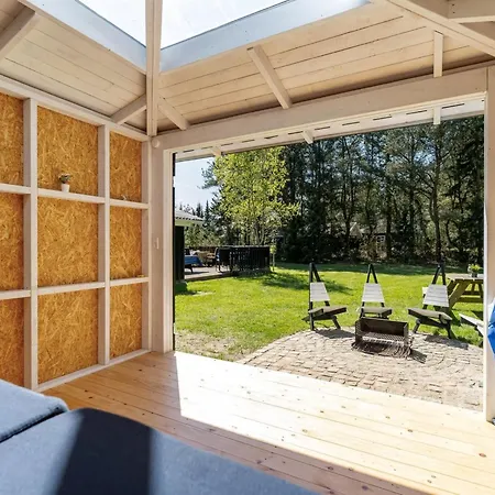 Vakantiehuis Delco - 200m From The Sea By Interhome